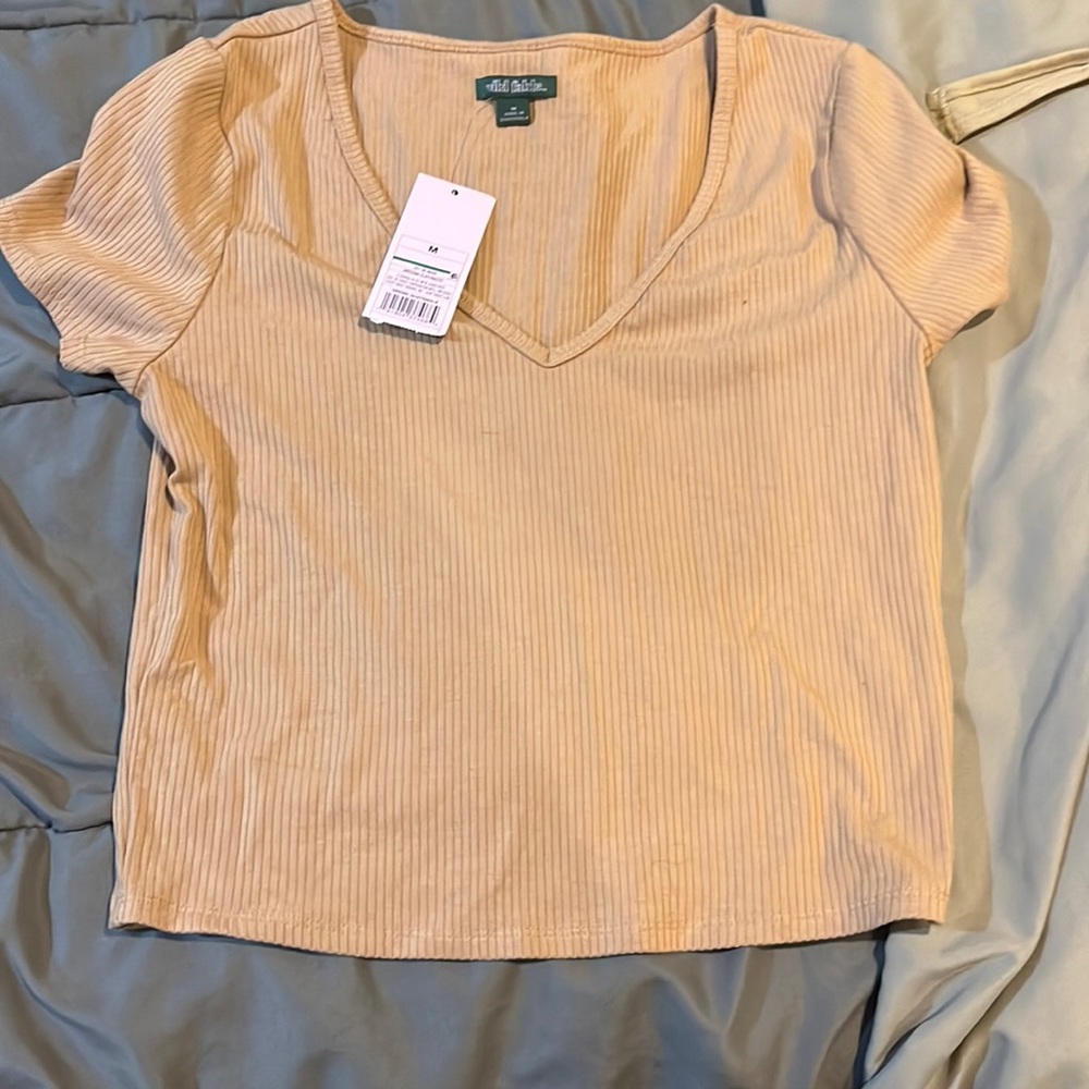 Tee shirt
